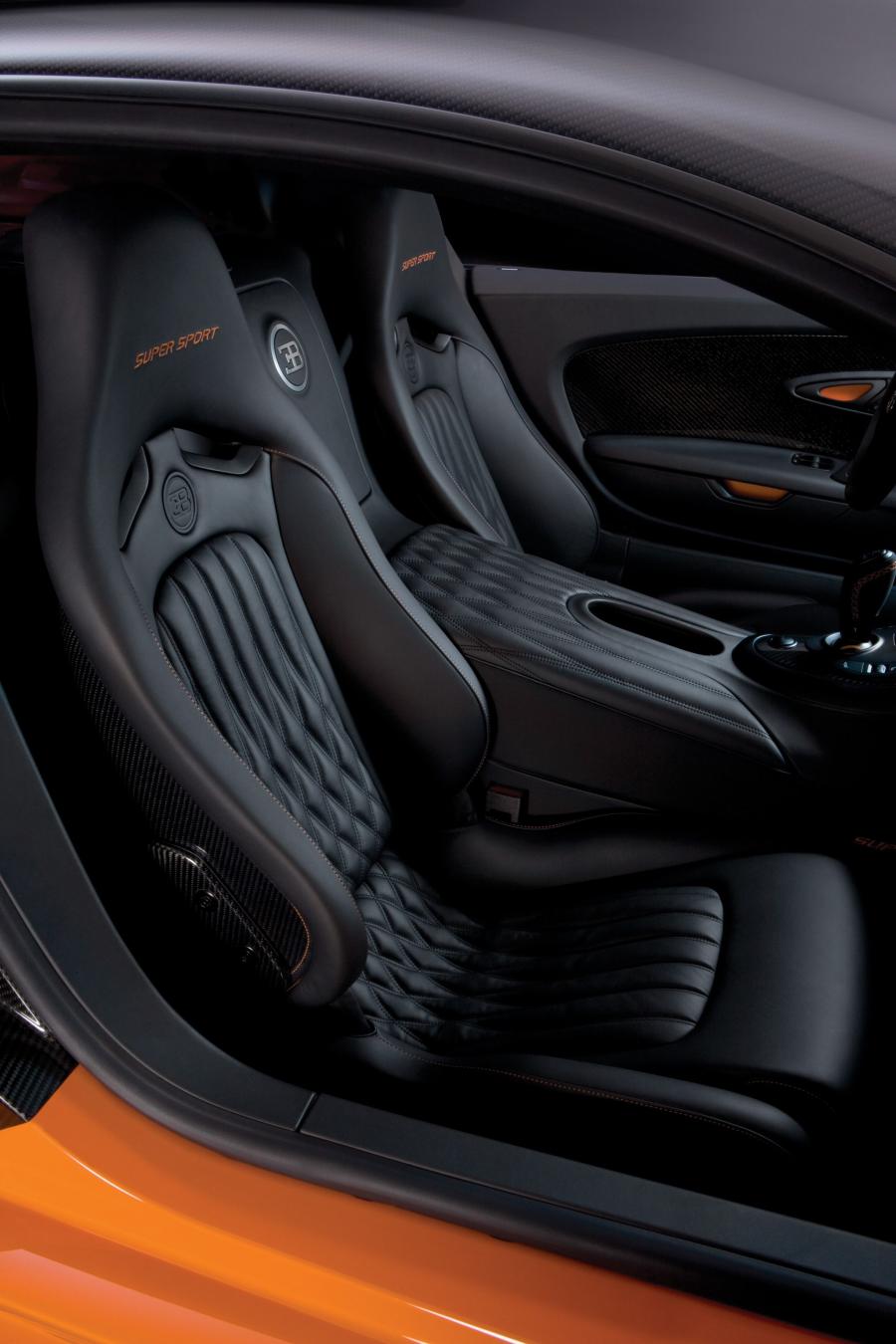  Bugatti Veyron 16.4 Super Sport 2010 года  (фото 21 из 103)